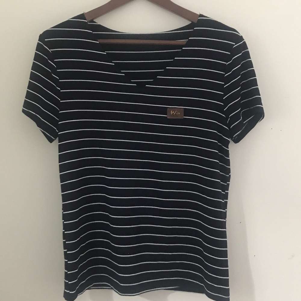 Flowy v neck tee